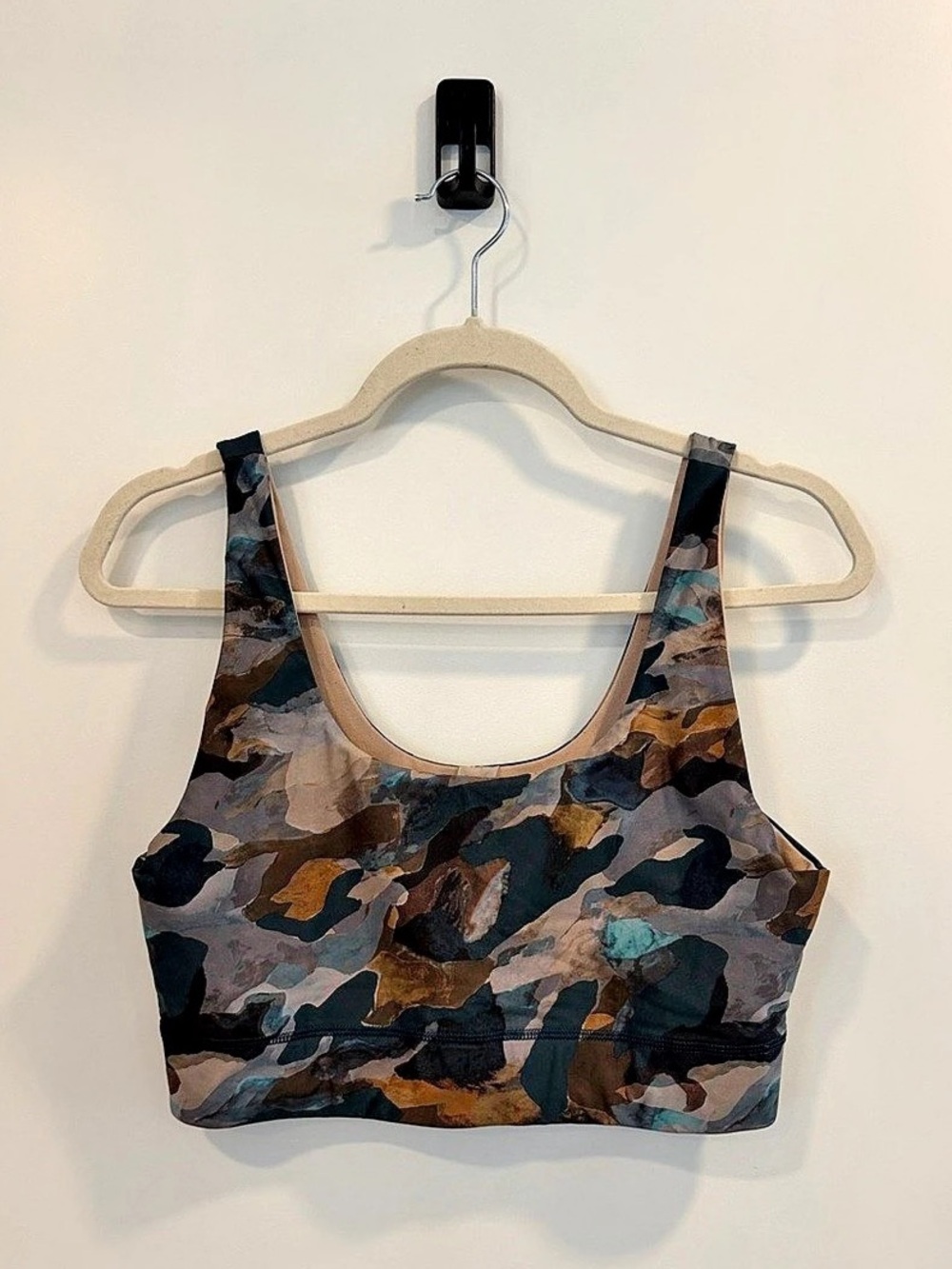 Fabletics Sports Bra in Multi Camo Pattern | Size Large
